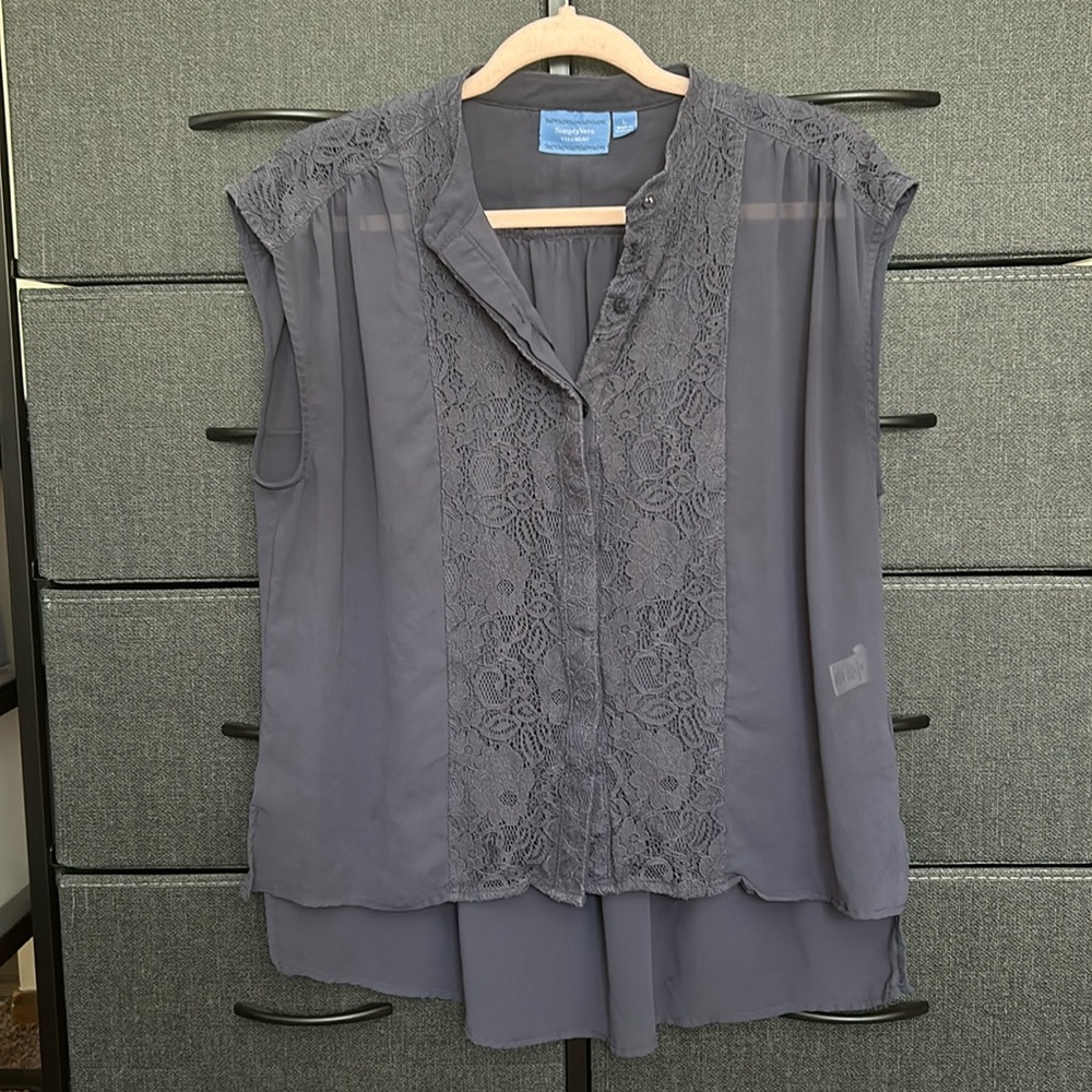 ▪️ SIMPLY VERA VERA WANG ▪️ Chiffon Top